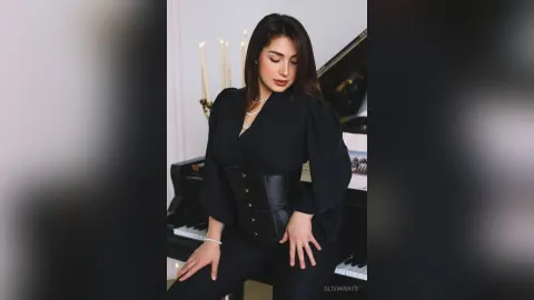 OliviaWays — lady at the piano🎹