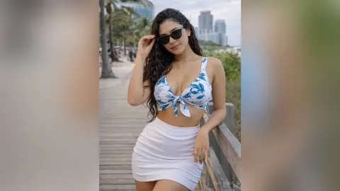 NatyRoos — 🤫🏝️