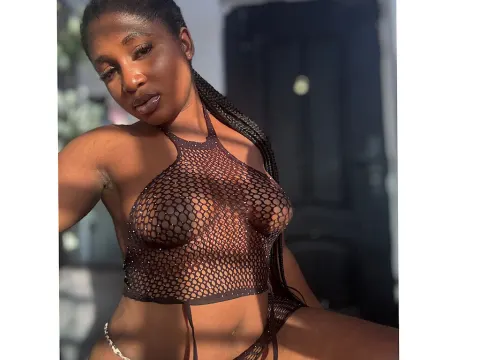 LauraKiwi cam model