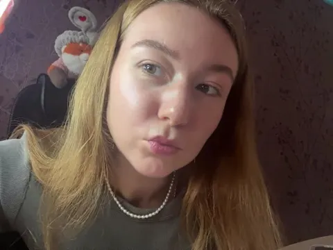 KayeEliasen cam model