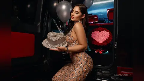 EvaMuskin — 🎉⏳