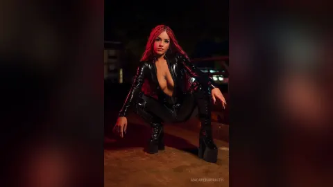 MacarenaBrigth — Latex4