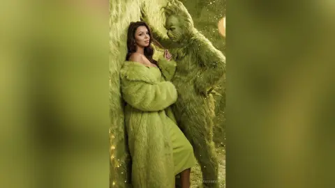 FlaviaMoon — Powered by Grinch Energy.