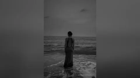 EvangelineMargot — Beach day 🏖️