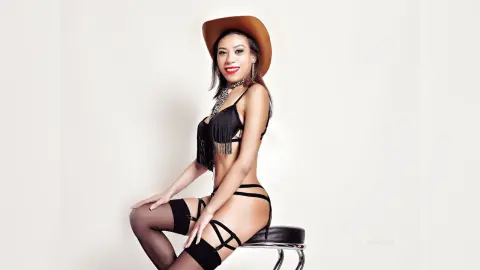 ArnellaDuvale — cowgirl:)