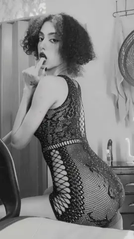 Queen_Cuarxooo — Streamate Photos