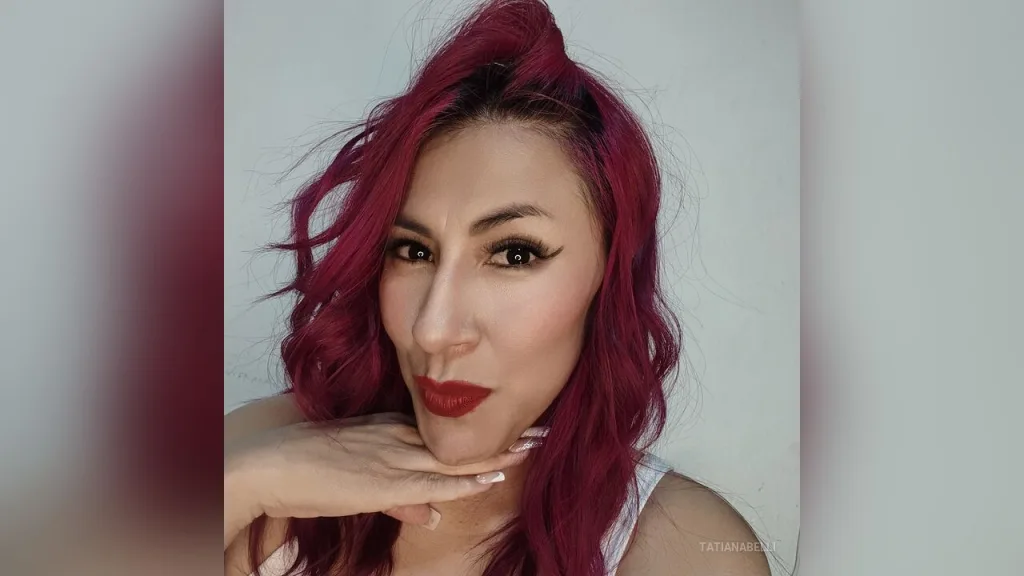 TatianaBelli — live cam