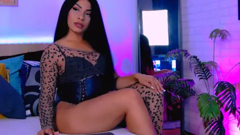 TemptressAllysonn — Streamate Photos