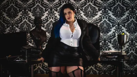 LissaClaire — Come to my office