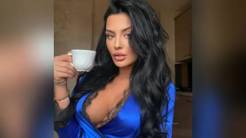 MellanyConnor — Sensual breeze :)