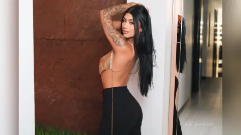 AdrianaKlose — The art of pure elegance
