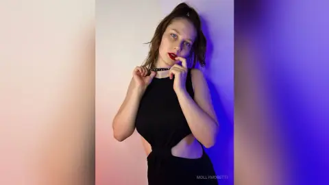 MollyMoretti — Dark Molly