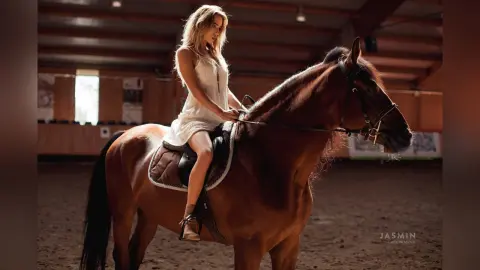 CarolineMayer — Horse ride:)