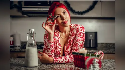 IsabellaEstrada — Christmas is here