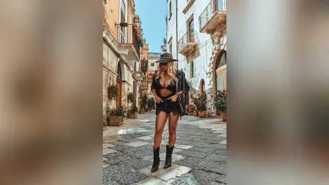 Lexi — Bari