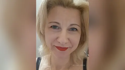 KittiElisson — Я