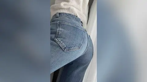 MinaWane — 🍑