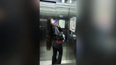 AdrianaAndrade — casual🧤