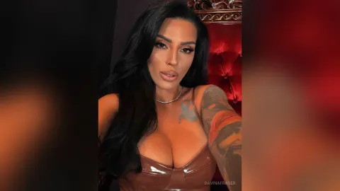 DavinaFraser — LatexQueen 