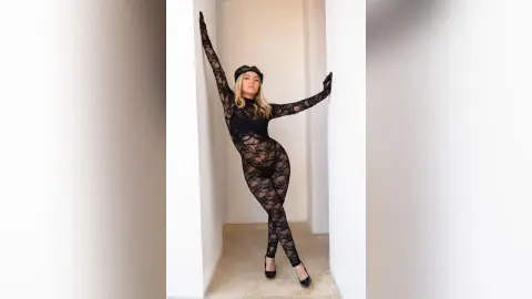 PaolaBrooks — Sexy body 😈