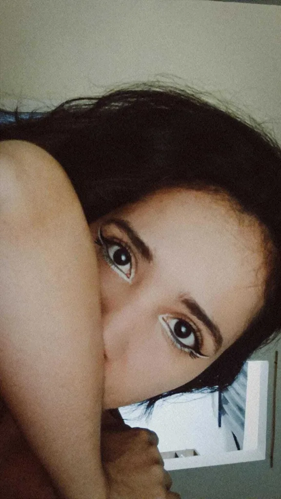 Cherrylb — Streamate Photos