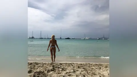 AmeliaGrandes — summer in ibiza 2018