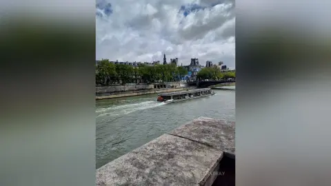 SaraTray — Paris ❤️