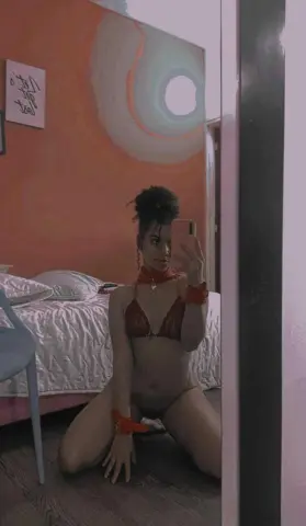 saamara — Streamate Photos