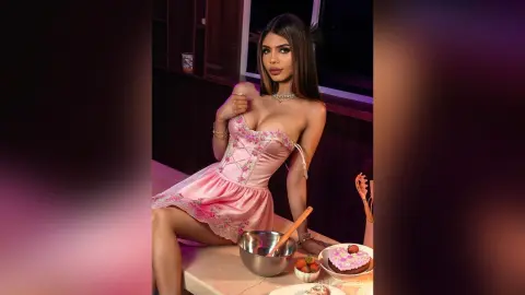 SelenaGothen — kitchen on fire