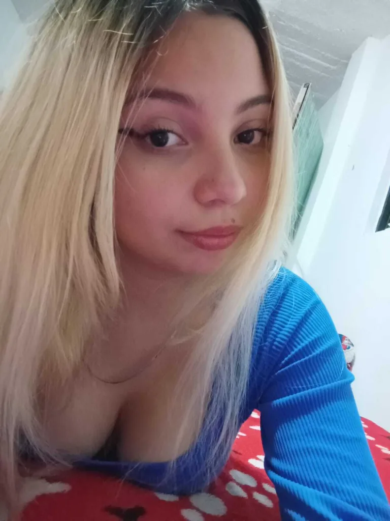 Harper_Fox18 — Streamate Photos