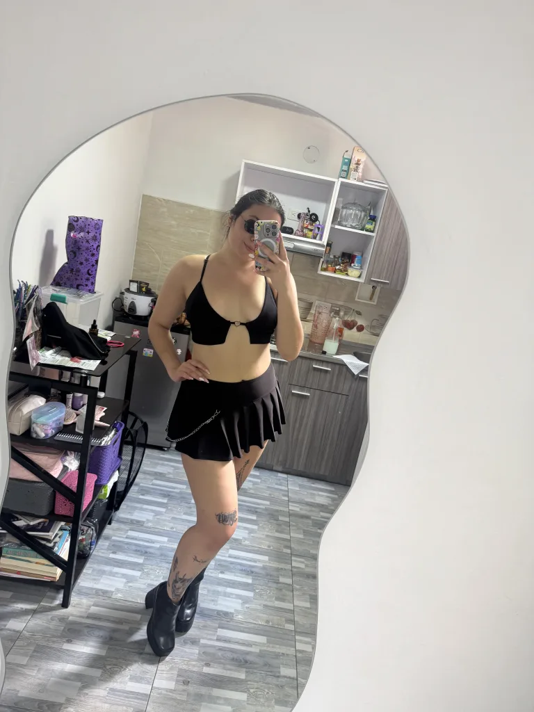 VeraBlackwood — Streamate Photos
