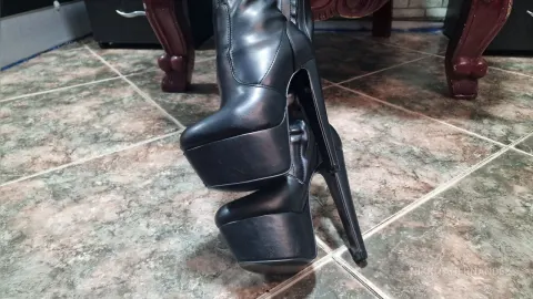 NikkitaHernandez — "LEATHER" IS NEVER ENOUGH....!