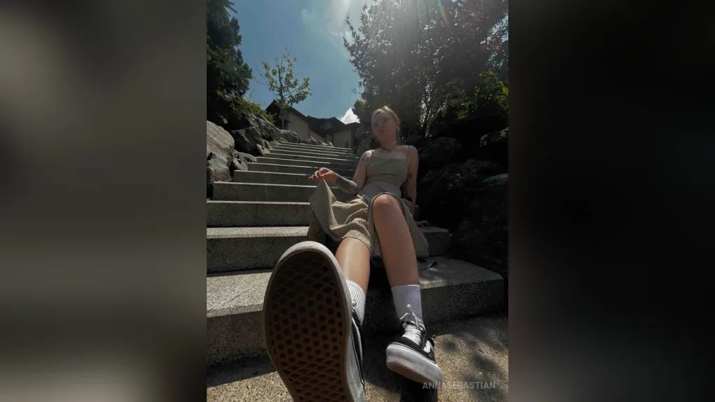 AnnaSebastian — For free