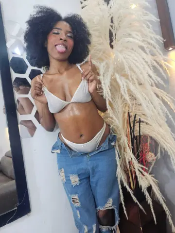 Nini_Beyker — Streamate Photos