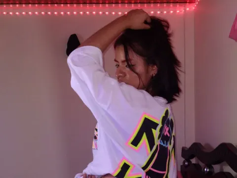 ScarlettNice cam model