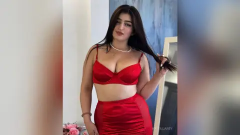 KamillaRey — girl in red