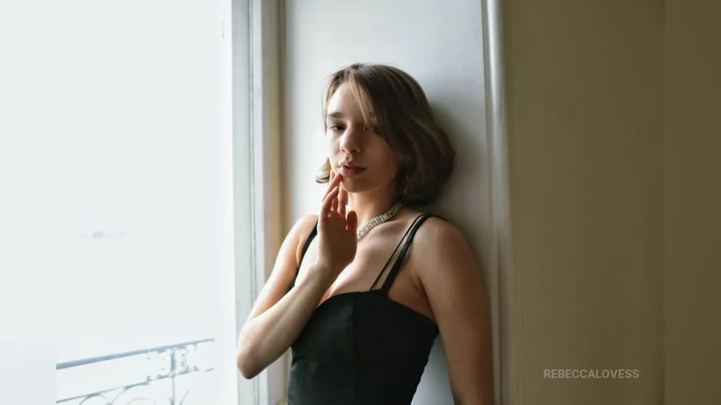 RebeccaLovess — live cam