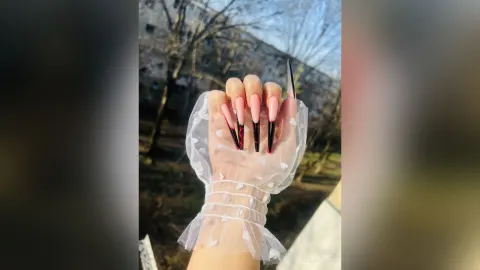LeaNoire — Amazing nails