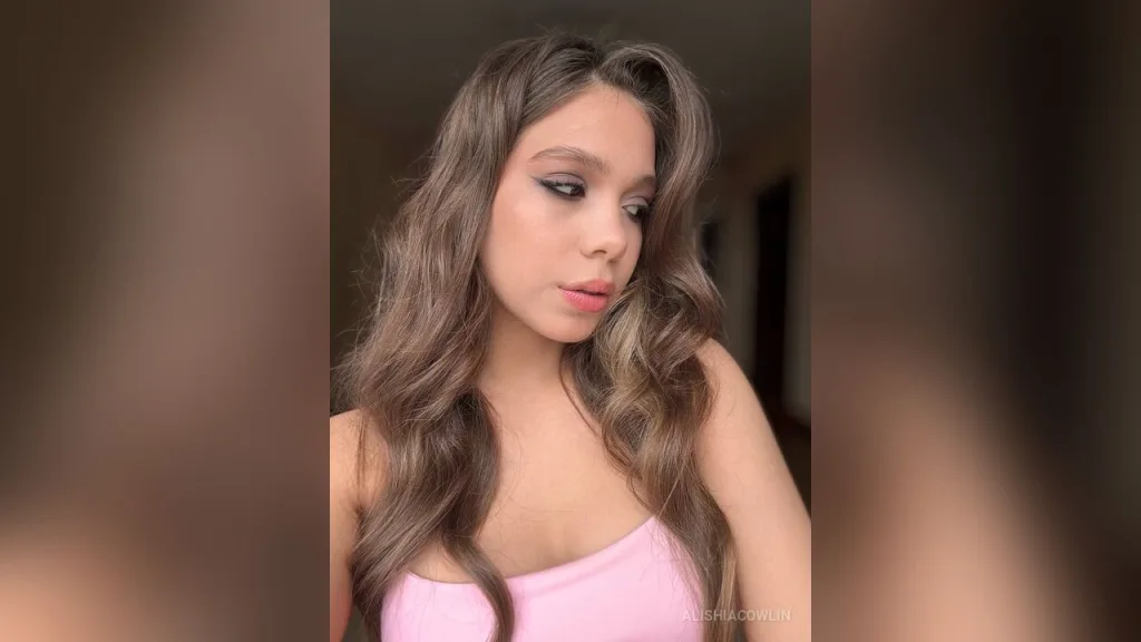 AlishiaCowlin — my favorite pictures♥