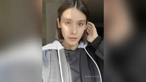 HannahHenn — I look into your eyes