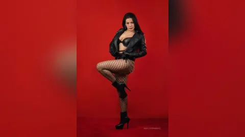 NikkitaHernandez — Chained Ass