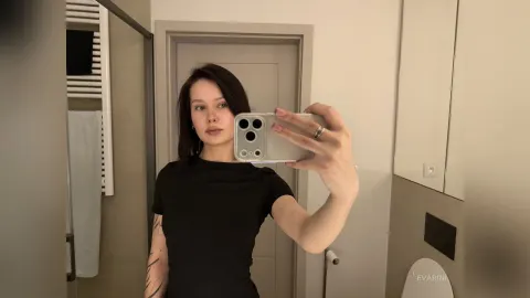 EvaRini — me