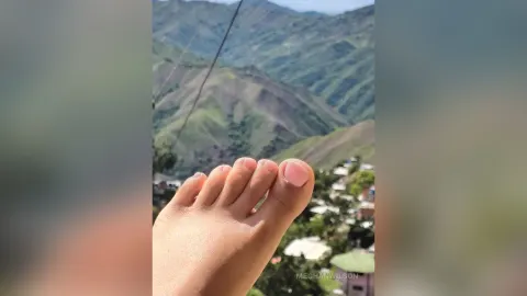 MeghanWilson — 👣🔥
