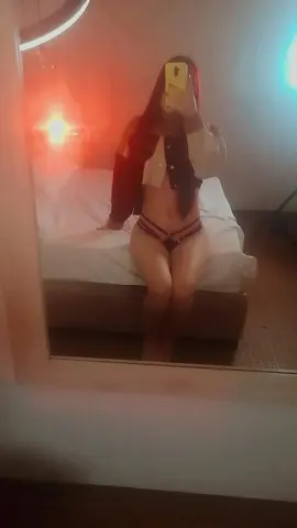 Aria_Noir — Streamate Photos