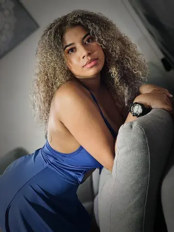 Rosalia_Love — Streamate Photos
