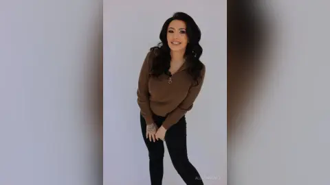 AlessiaVento — Having fun while looking at my best :)