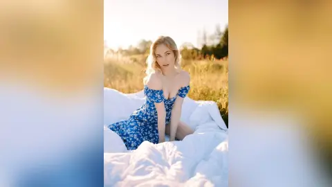 VeronikaMitchel — Beautiful at sunset😍🌼