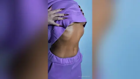MelissaWonders — Explore my body…