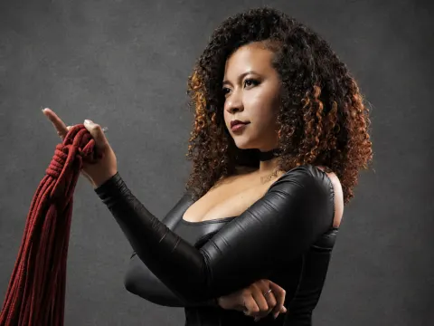 LissethValencia — LiveJasmin cam model
