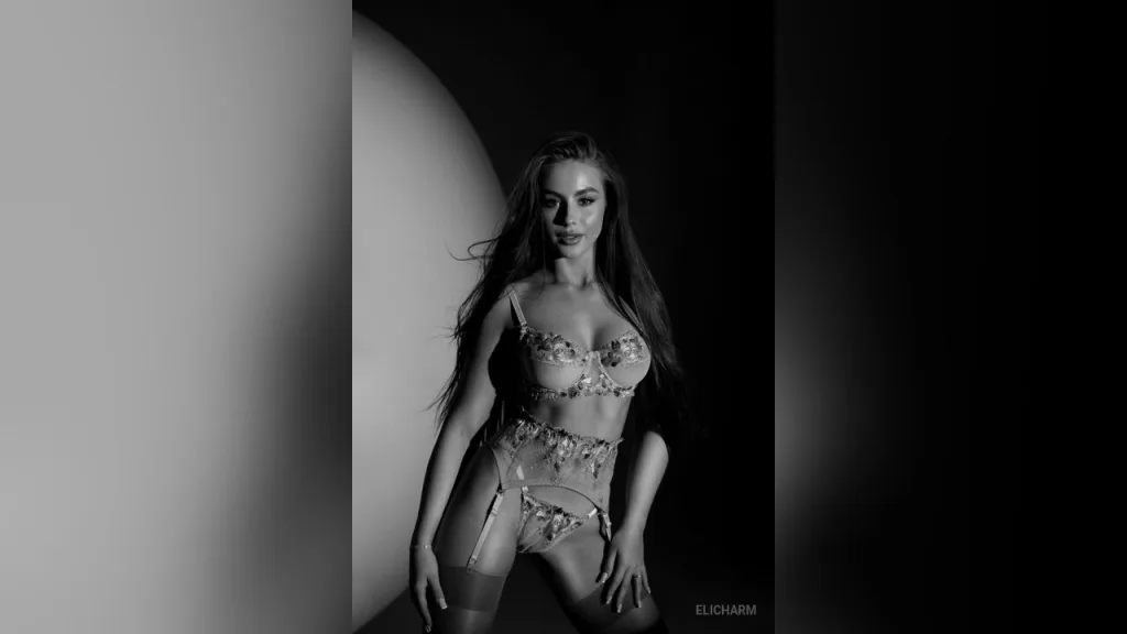 Elicharm — Elegance in monochrome